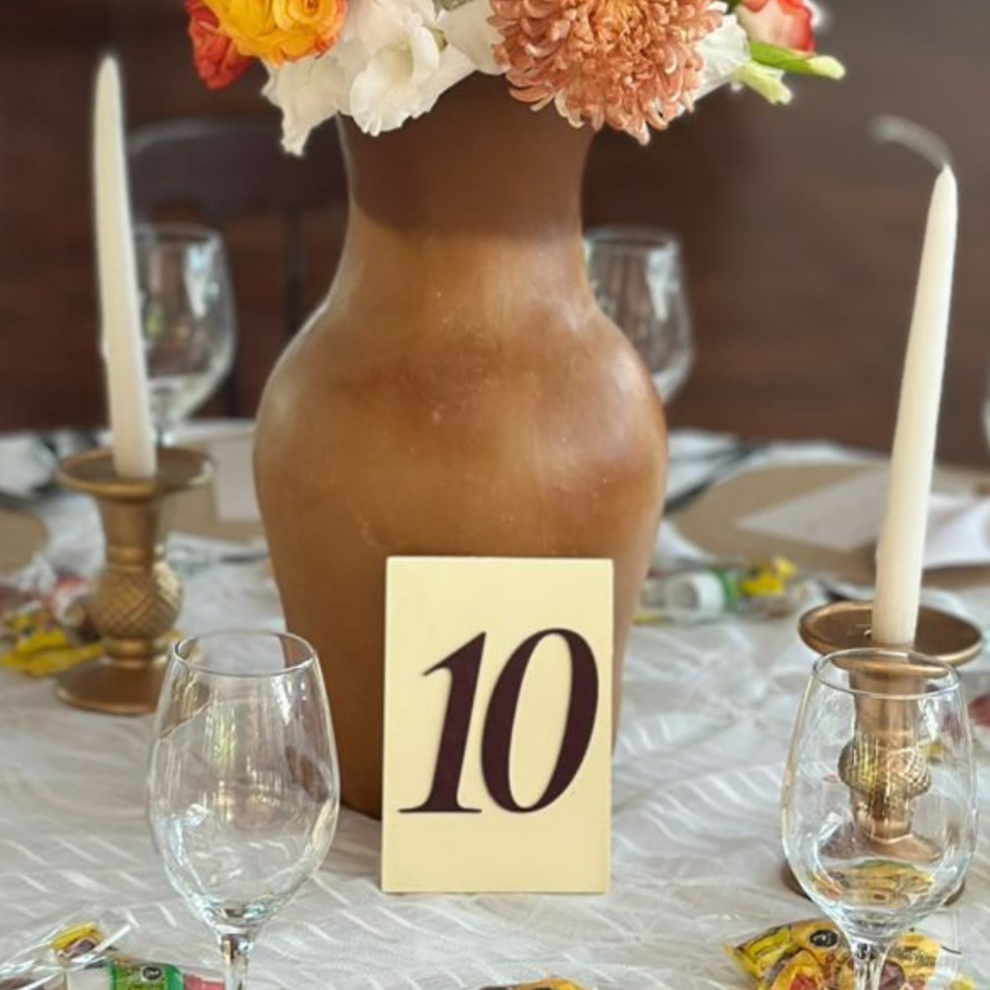 Números de Mesa Elegance Burgundy & Ivory 3D 2